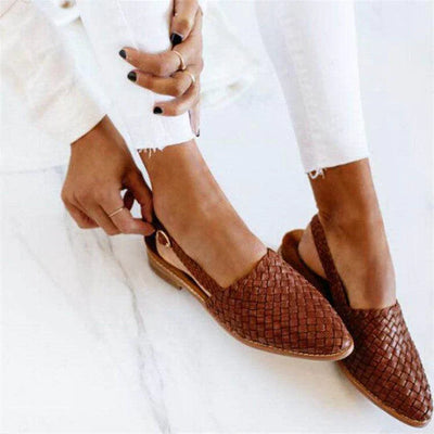 Alice - Timeless Handcrafted Moccasins