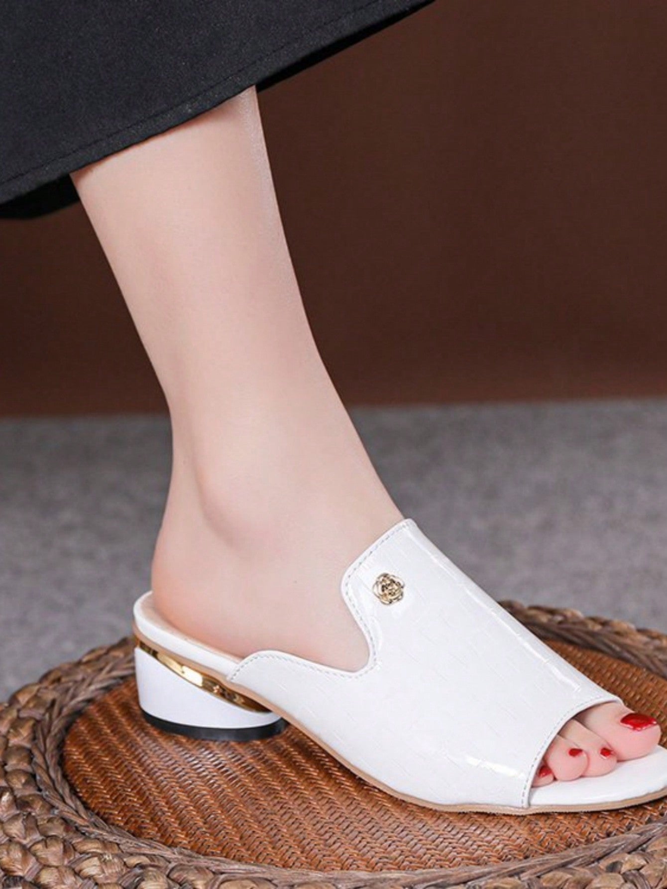 Thalira™ | Chunky Heel Sandals