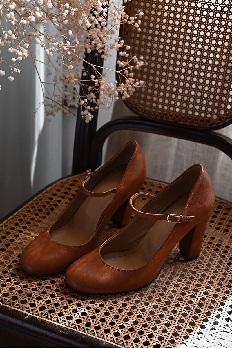 Zephyra™ | Elegant Wedges