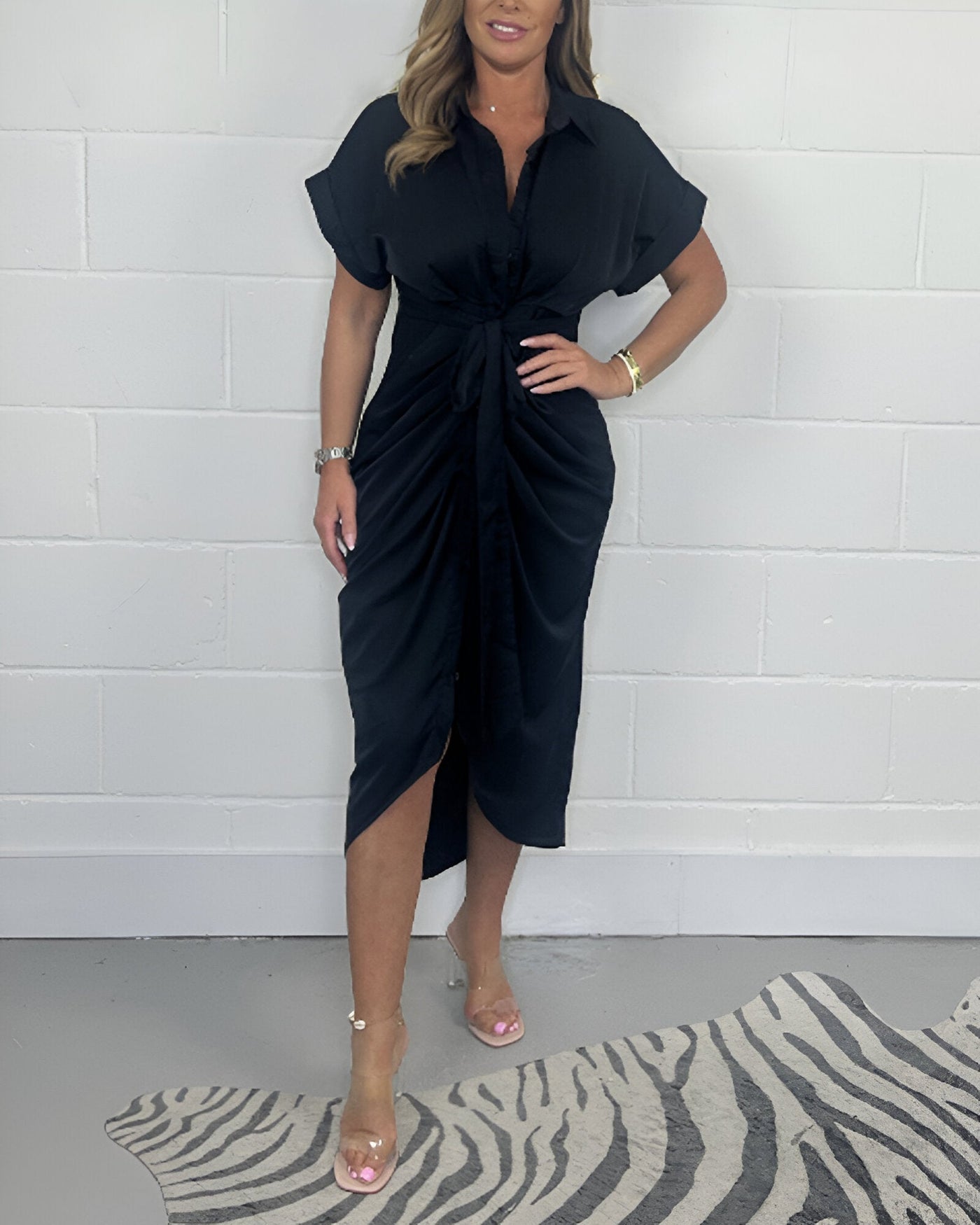 Laura™ | Elegant Pleated Dress