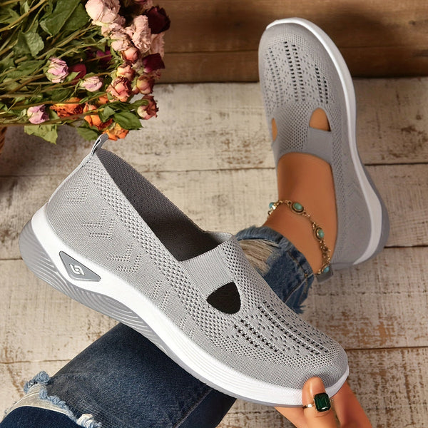 Elara™ | Lightweight orthopedic slip-ons