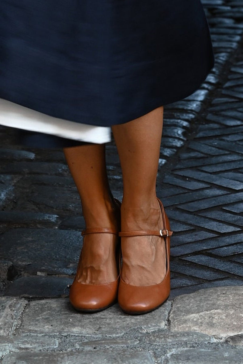 Zephyra™ | Elegant Wedges