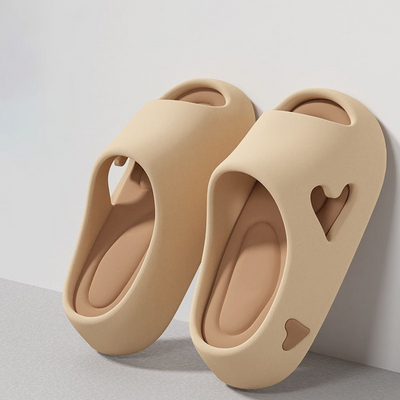 Sofia - Lightweight Heart Design Flip Flops