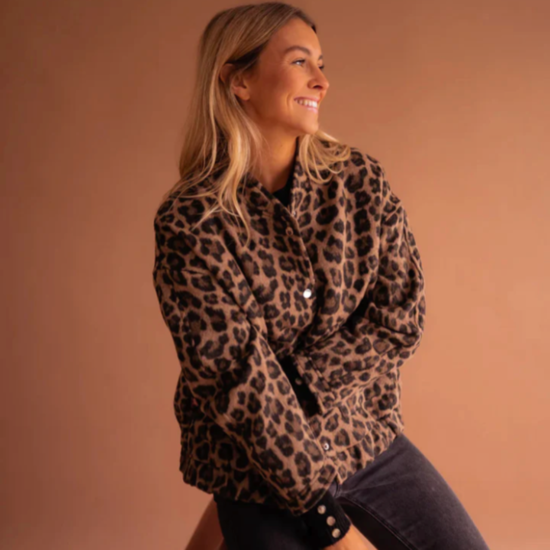 Doutzen™ | The Leopard Bomber Jacket