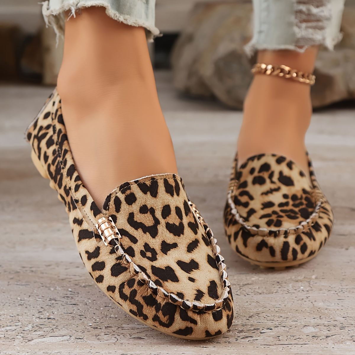Thalira™ | Leopard Print Loafers