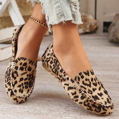 Thalira™ | Leopard Print Loafers