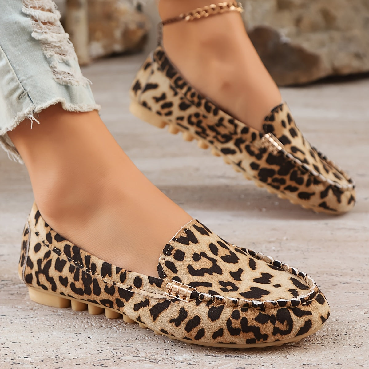 Thalira™ | Leopard Print Loafers