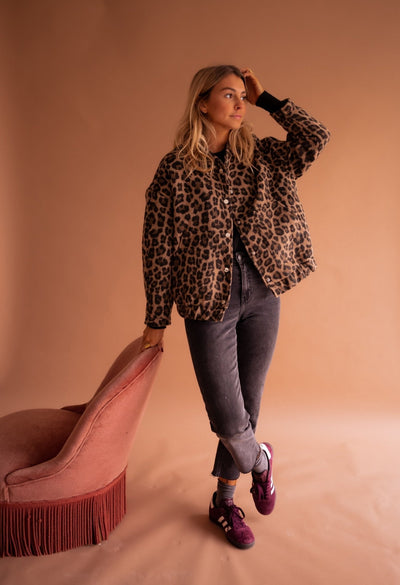 SOFIA | Bold Style Jacket with Leopard Print