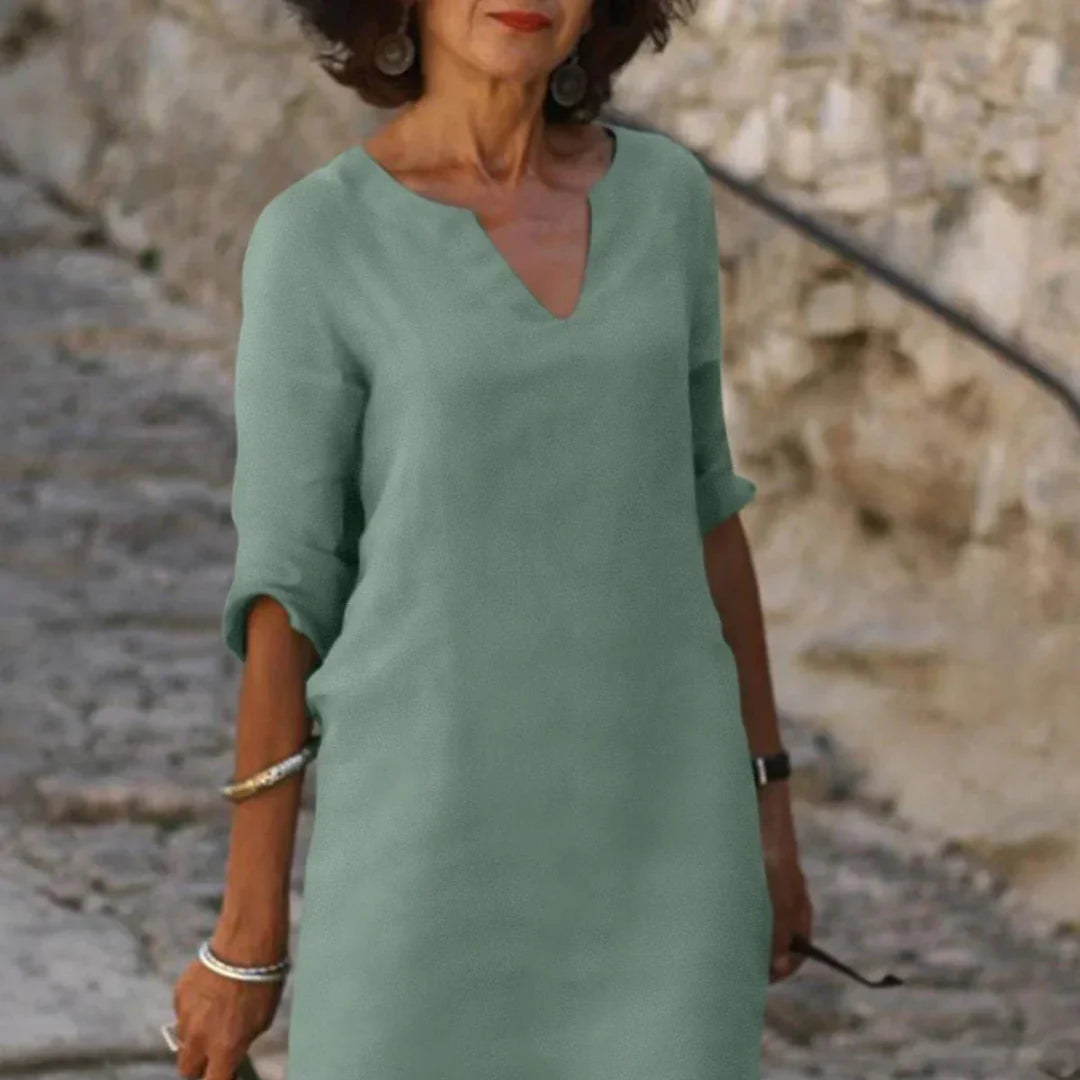 Hendrika™ | V-neck dress that covers the belly