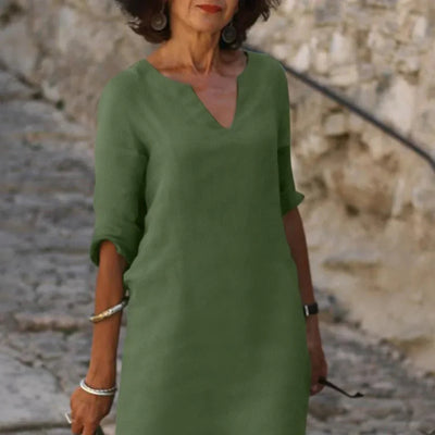 Hendrika™ | V-neck dress that covers the belly